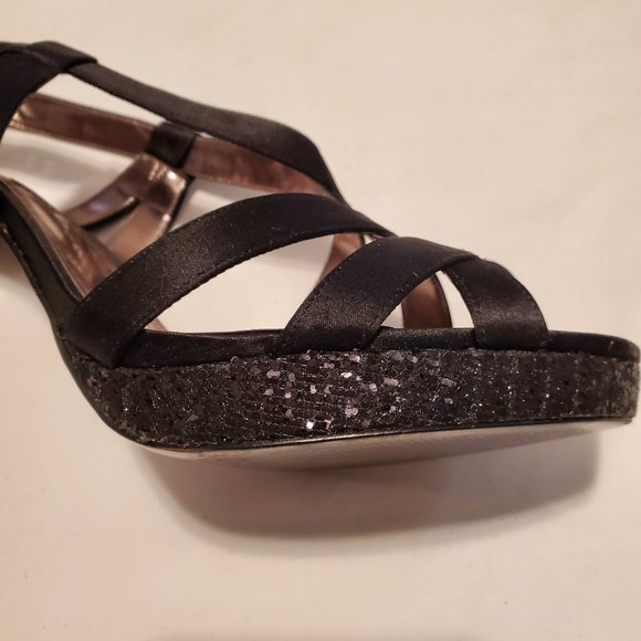 Nina Black Strappy Heels with Black Glitter Size 10M - Picture 3 of 9